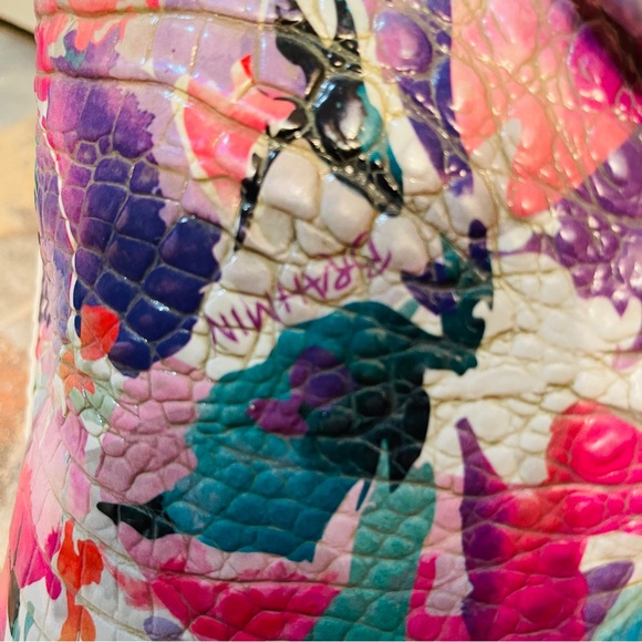 👜NWT!! HARD TO FIND DESIGN! Gorgeous Brahmin Large Duxbury Satchel in Daylily! - Picture 13 of 16